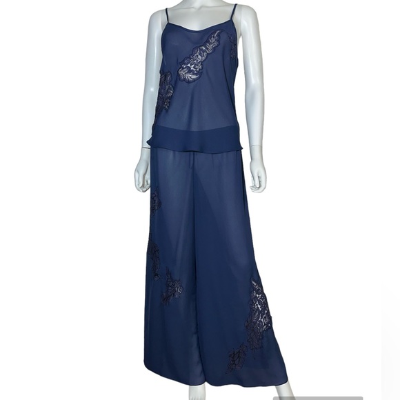 Natori II |Sheer/Lace Pajamas - Picture 3 of 10